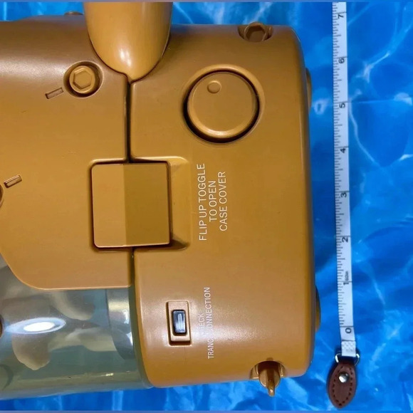 Death Stranding - Collector’s Edition  BB Pod Replica - 1/1 Scale - - Picture 16 of 16